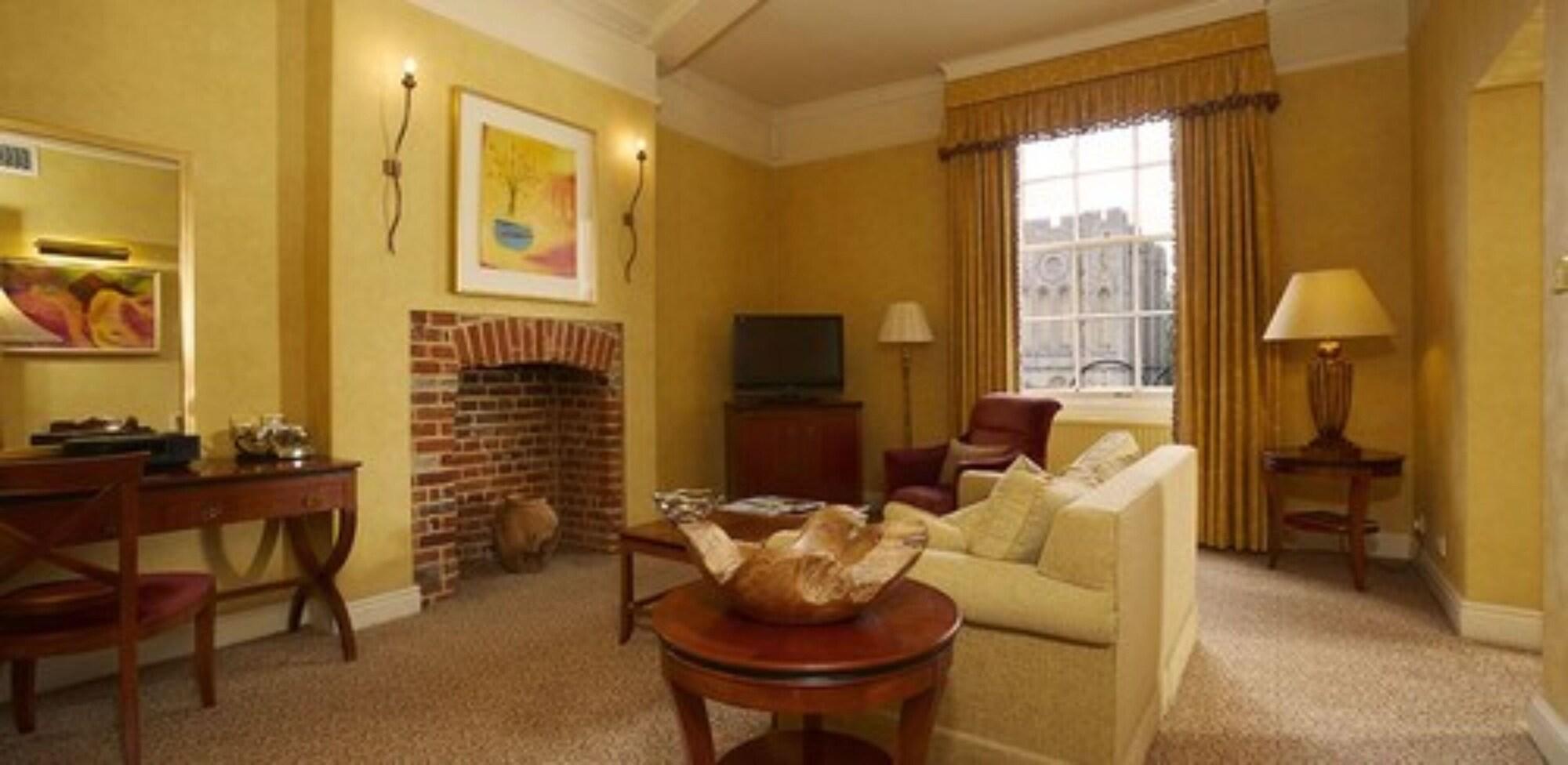 Angel Hotel Bury St. Edmunds Екстер'єр фото