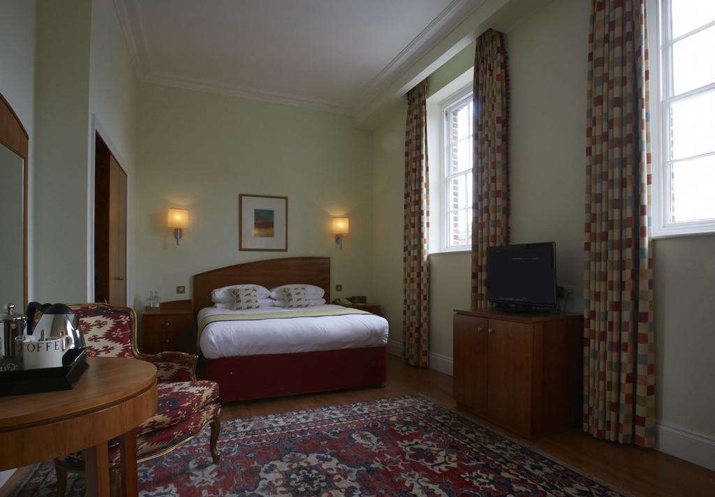 Angel Hotel Bury St. Edmunds Екстер'єр фото
